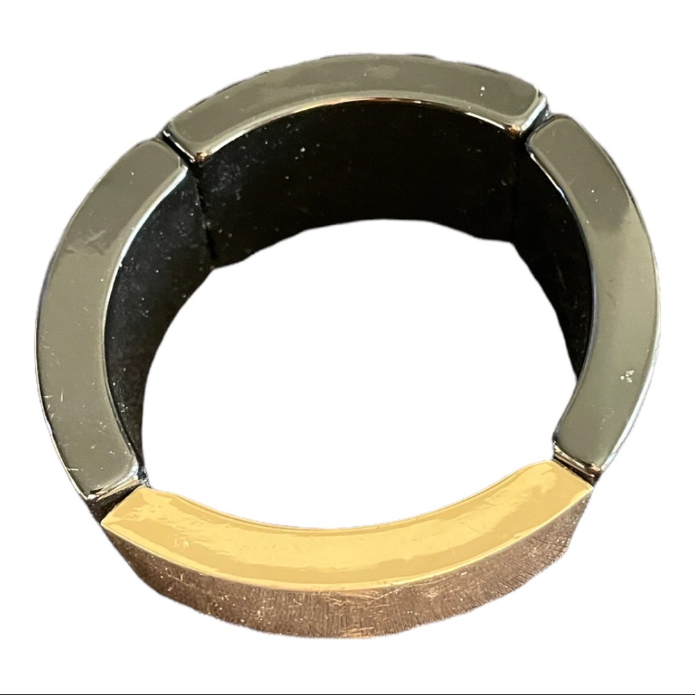 Vintage bracelet black & gold expandable bangle plastic